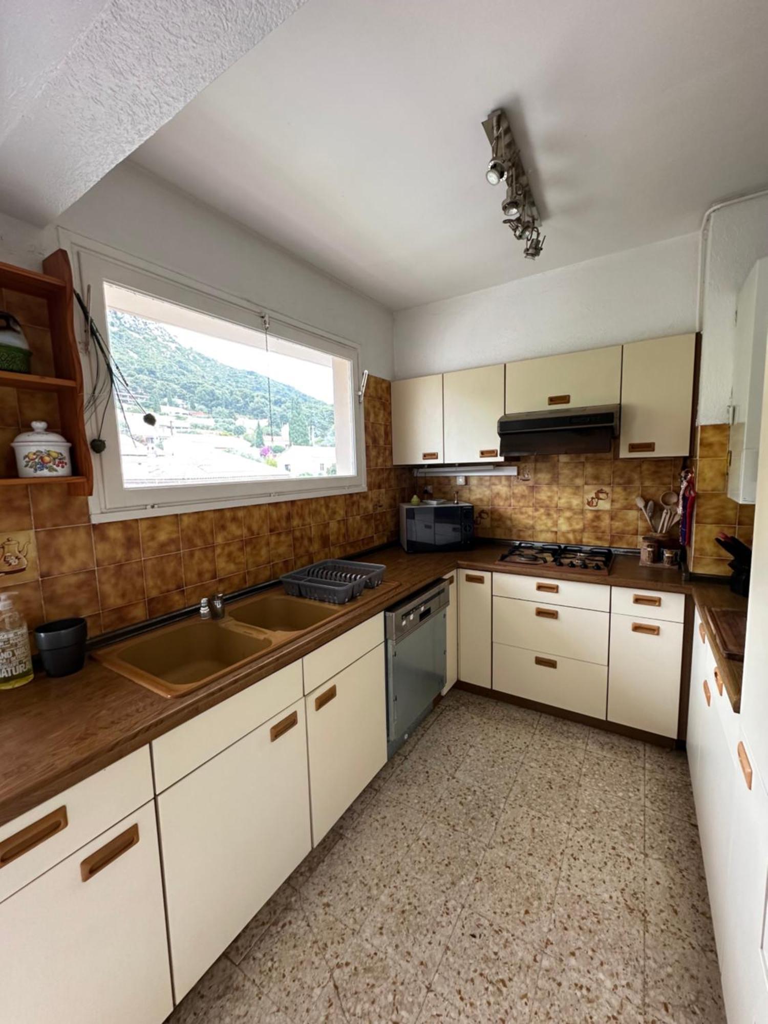Appartement T4 Avec Terrasse Et Garage Prive à Toulon Extérieur photo