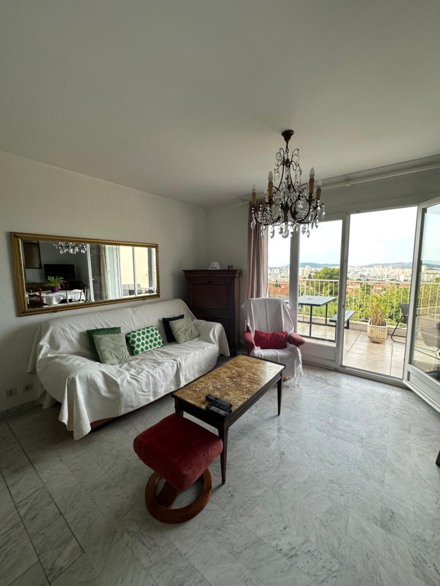 Appartement T4 Avec Terrasse Et Garage Prive à Toulon Extérieur photo